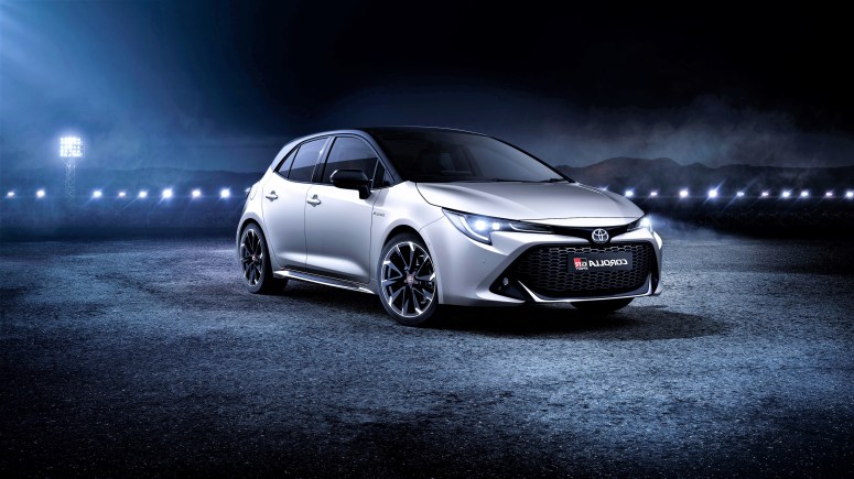 toyota_corolla_gr_sport_2019_4k-HD.jpg